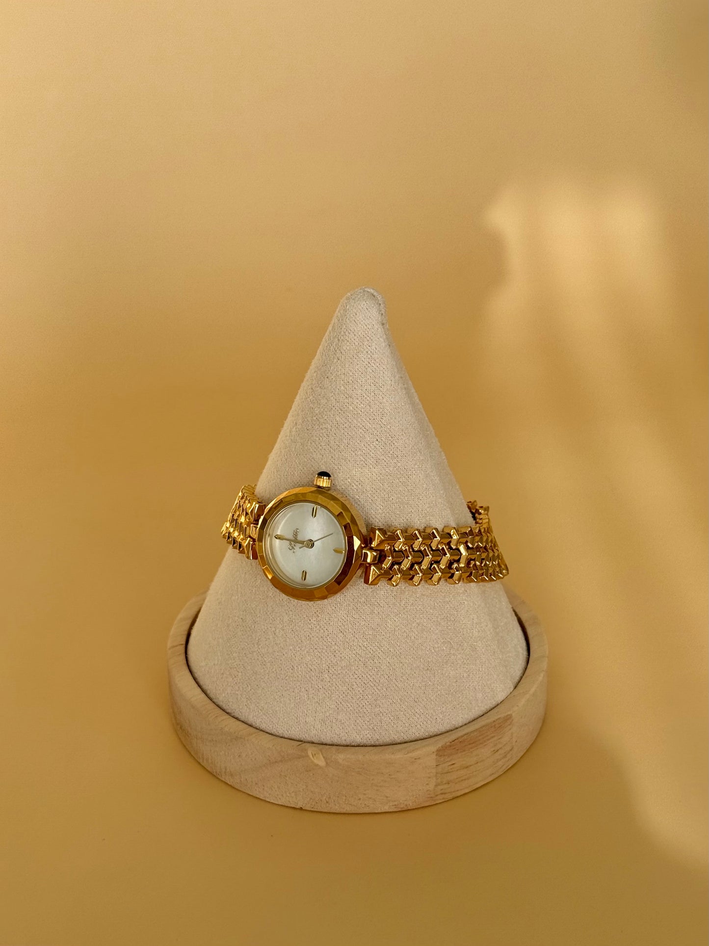 Montre Ines