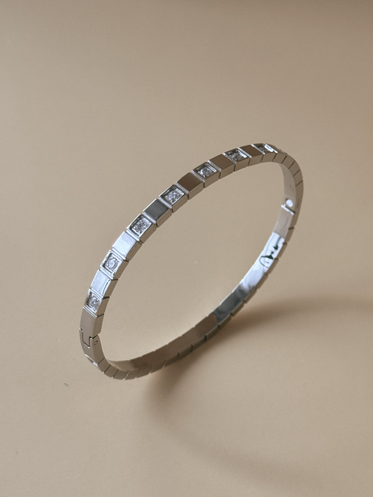 [GAMME PREMIUM PLAQUE OR ] Bracelet jonc Elea silver
