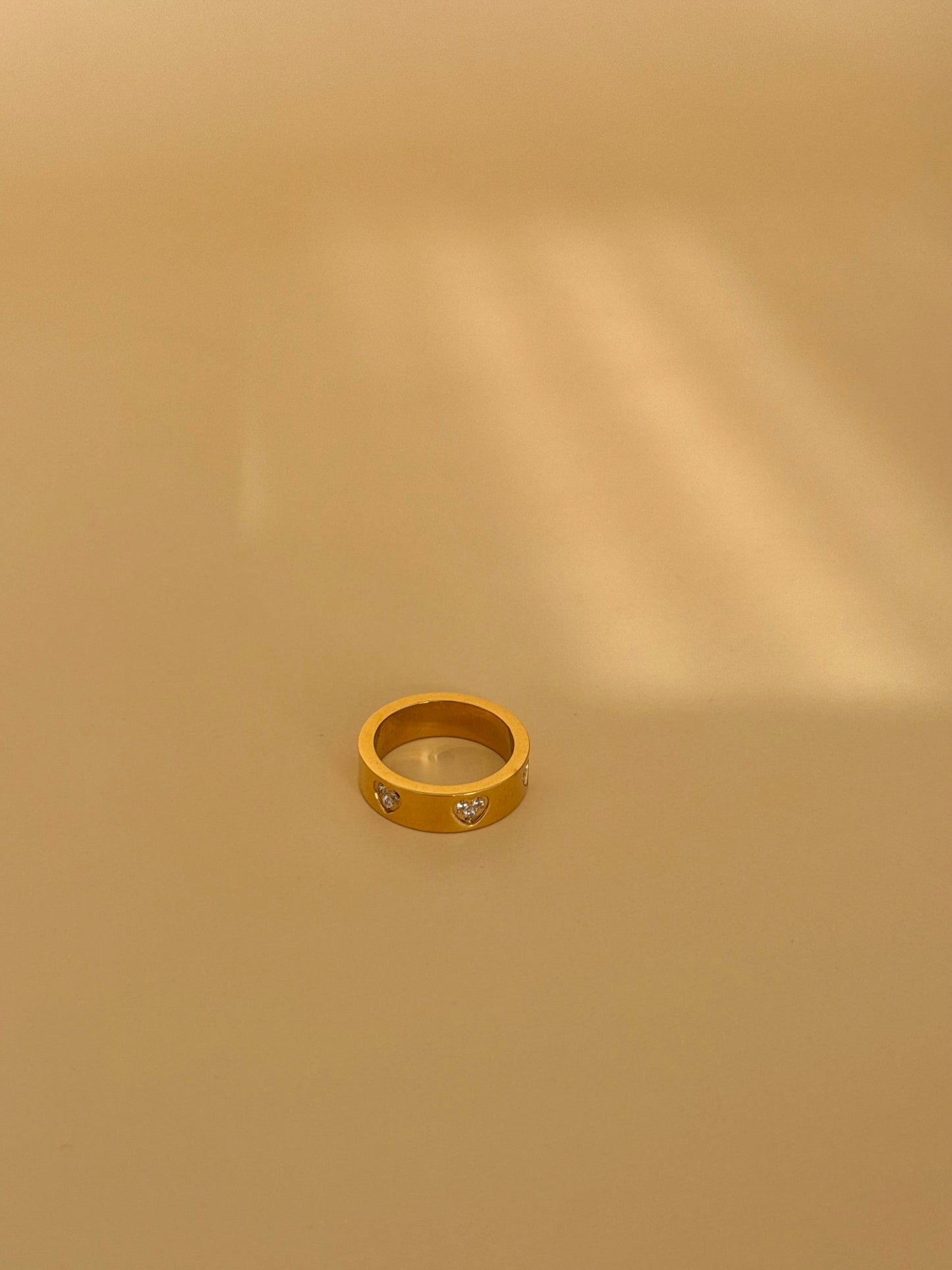 [GAMME PREMIUM PLAQUÉ OR ] Bague Love